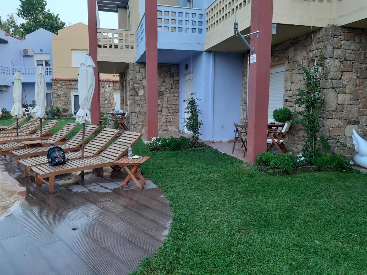 Ydna Family Hotel Apartments Possidi Exterior photo